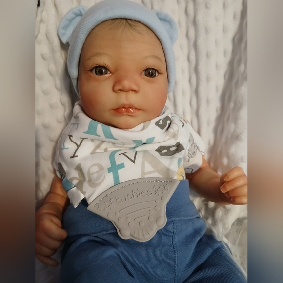 Realborn Boy Reborn Baby Doll Therapy Collector - Picture 8 of 10